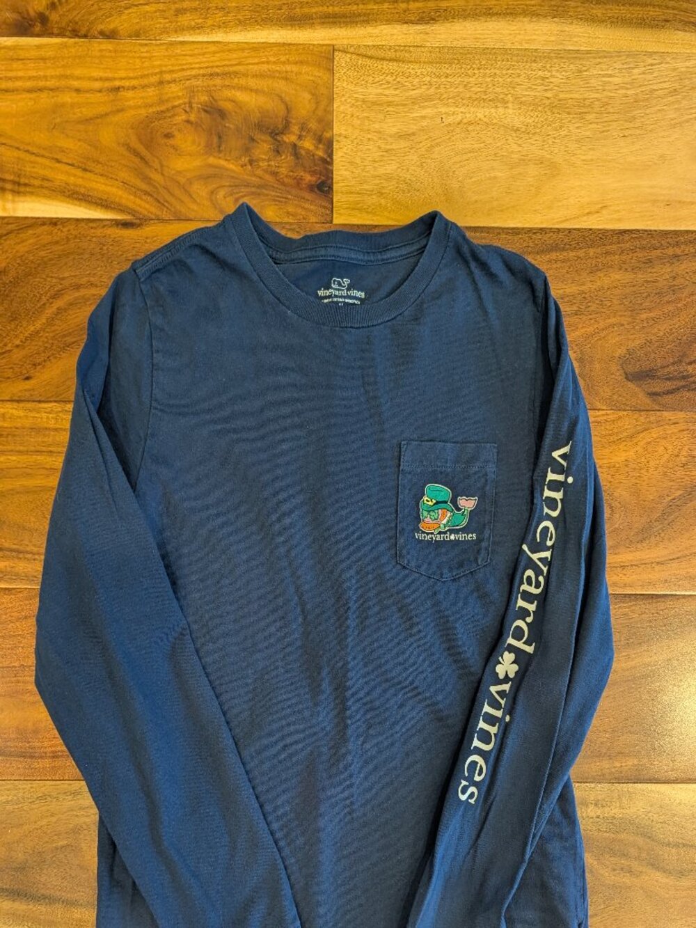 Boys Vineyard Vines St Paddy's Day Whale Long Sleeve T-Shirt - Size M